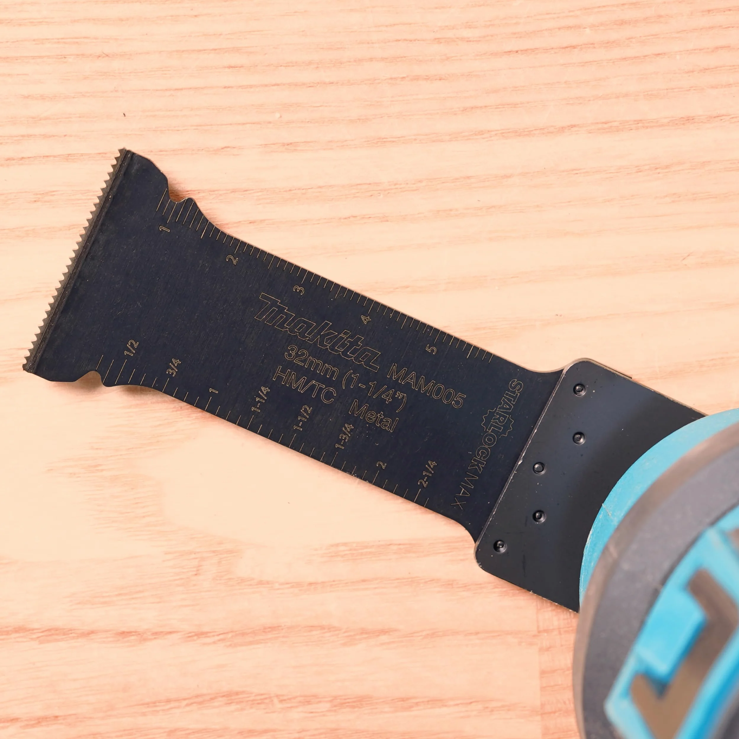 Makita B-66444 Starlock Max Plunge Blade 32x70mm 23TPI TC/HM Metal