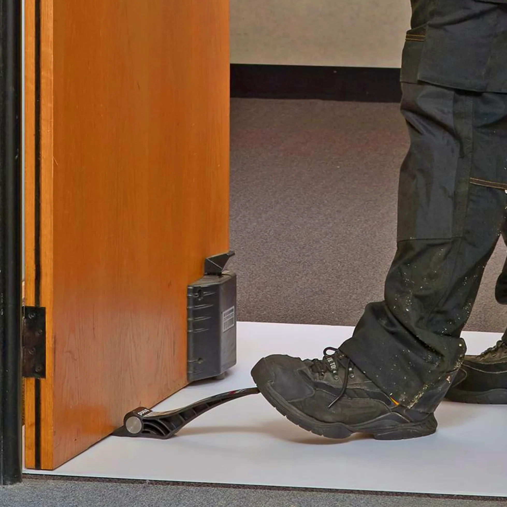 Trend Elevador de puertas: Ayuda para colgar puertas con pedal, para carpinteros y colocación de alfombras, elevación de 38 mm, D/LIFT/A