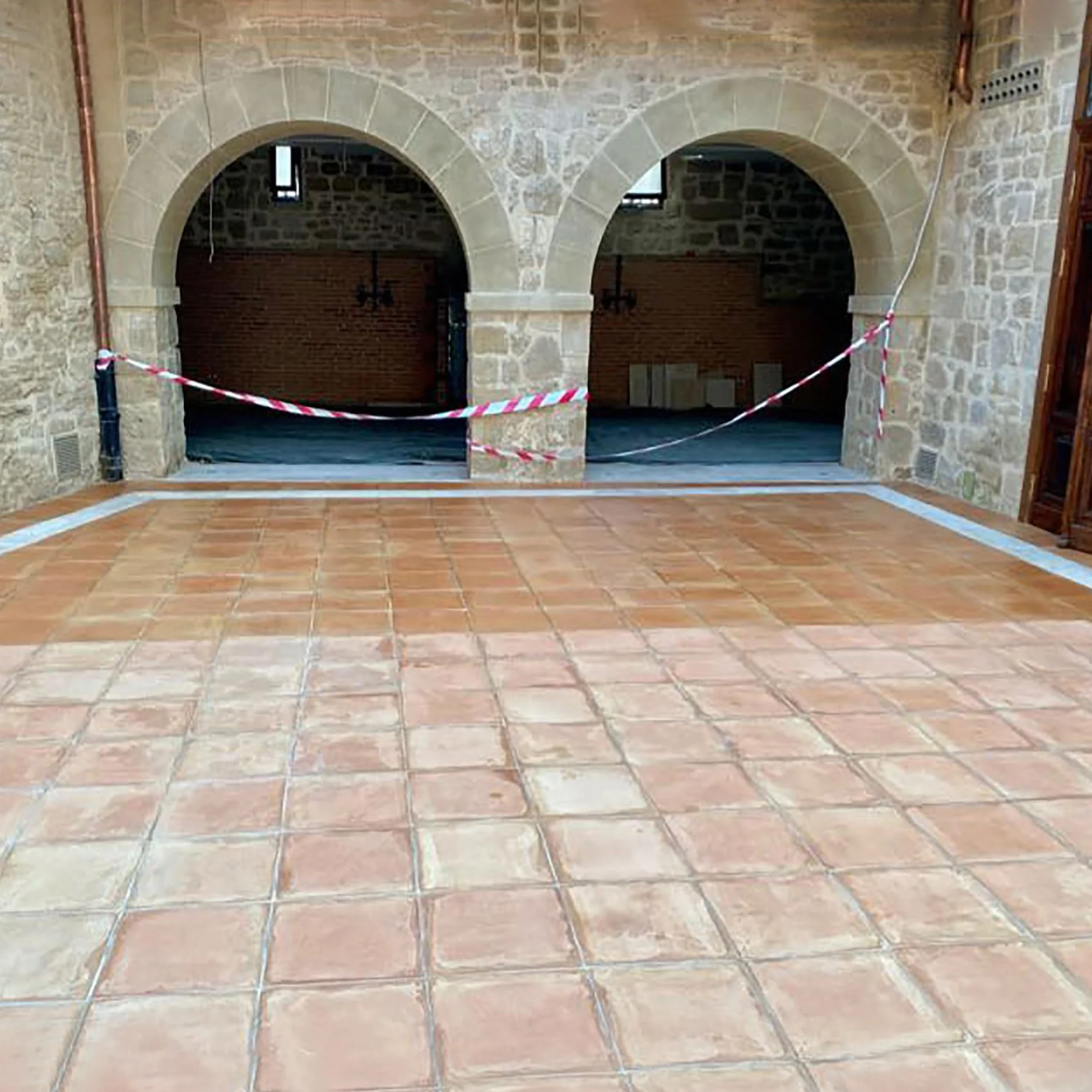 MONESTIR MITROL WET PROTECTOR ANTIMANCHA EXTERIORES EFECTO MOJADO 1L MONESTIR