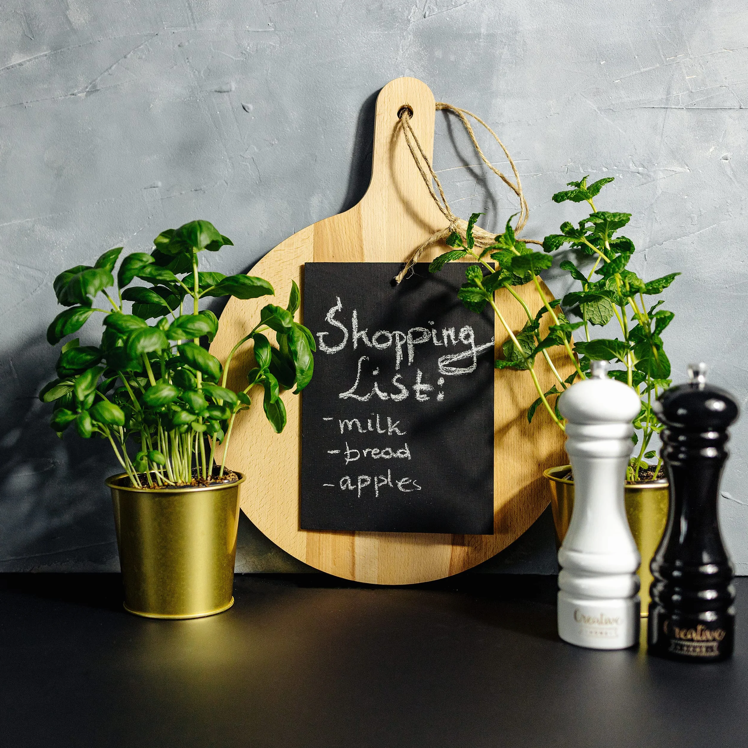 Creative DECO Pintura para Pizarra Negra | 1000 ml | Eficiencia 2 m² con 3 capas | Pintura Mate para Paredes, Madera, Metal, Vidrio y Otros | a Base de Agua | No Tóxica | Escribir y Dibujar con Tiza