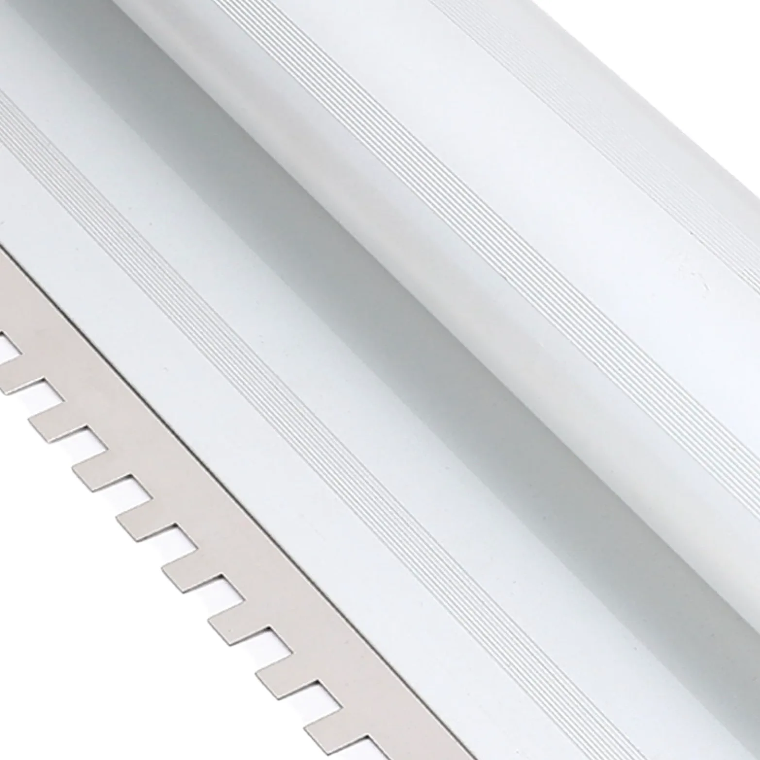 TOPINCN Paleta de Muesca Cuadrada de Alta Resistencia Esparcidor Eficiente de Adhesivo para Azulejos para Remodeladores y Artesanos Acero Inoxidable y Aluminio 2/5 X 2/5 Pulgadas (24 pulgadas)