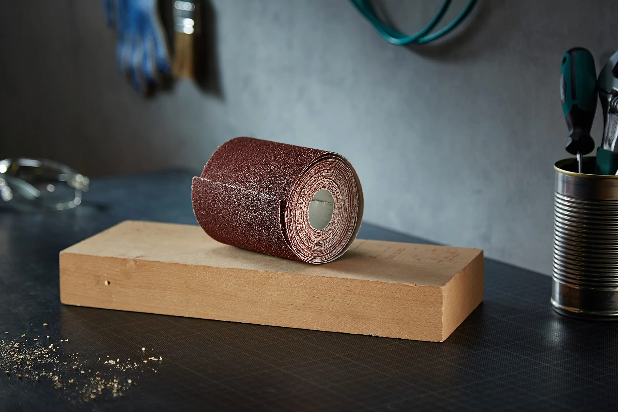wolfcraft Rollo de papel abrasivo para madera/metal I 3170000